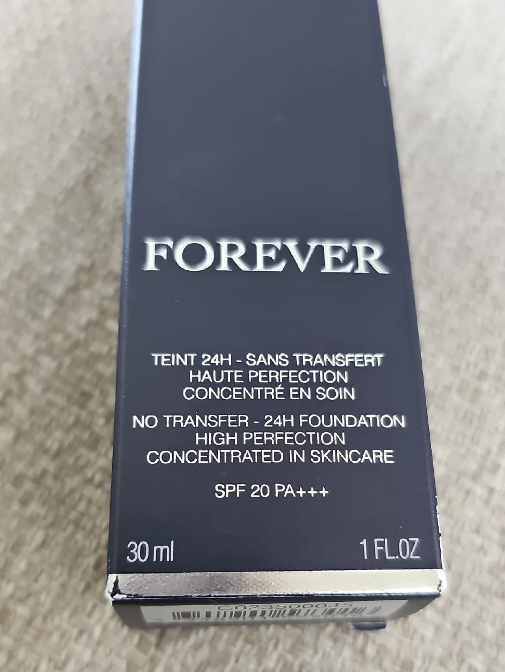 Dior Forever Liquid Foundation - Neutral 4.5 New In Box